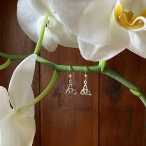 Sterling Silver Celtic Knot Earrigns